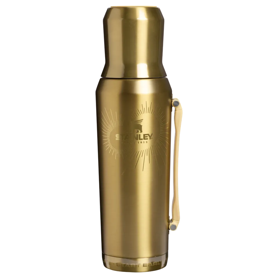 stanley-1913-x-messi-ideal-mate-bottle-1-2-l-isolierflasche-mit-mate-becher image 1