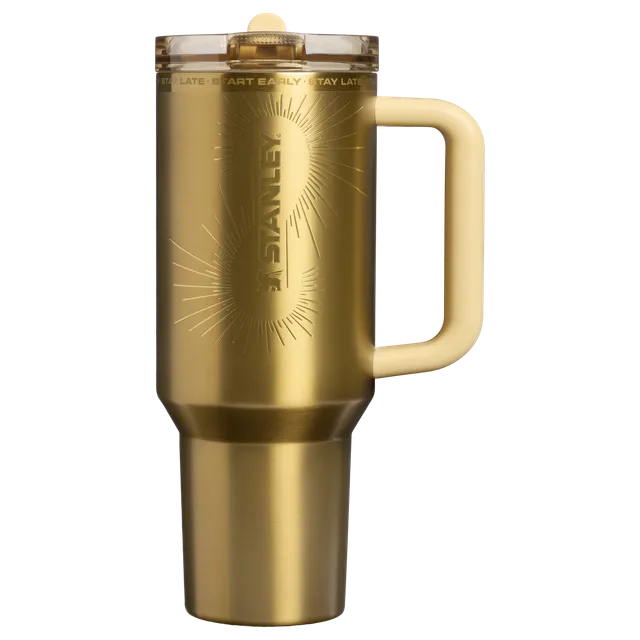 stanley-1913-messi-x-stanley-quencher-protour-flip-straw-tumbler-1-18l-auslaufsi image 1