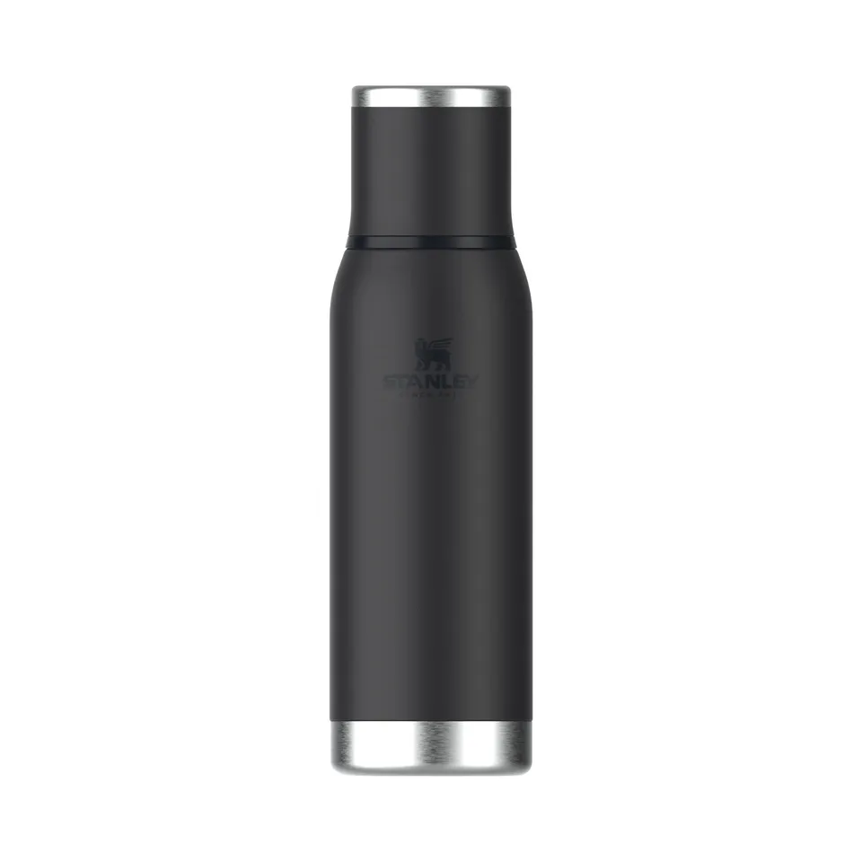 stanley-1913-adventure-to-go-thermosflasche-0-75-l-20h-hei-25h-kalt-auslaufsiche image 1