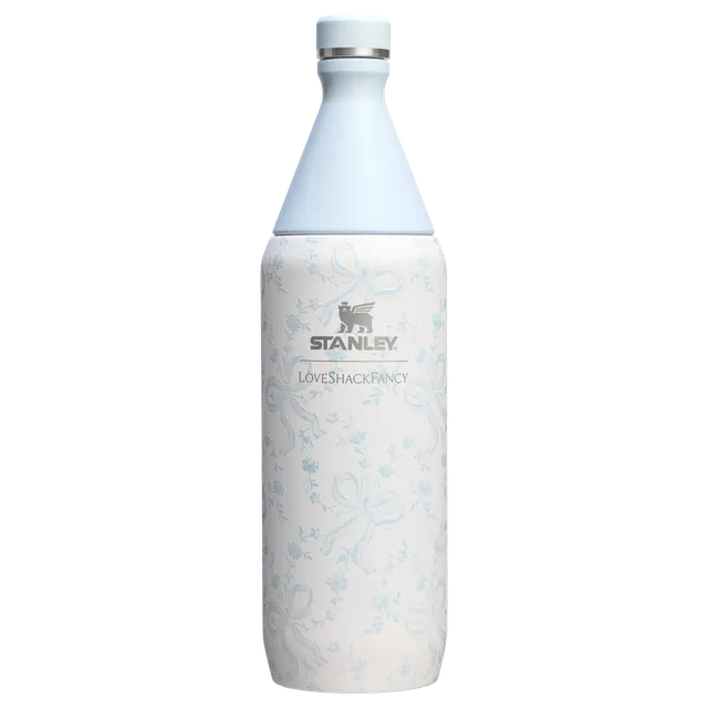 stanley-1913-x-loveshackfancy-all-day-slim-bottle-1l-isolierflasche-in-porzellan image 1