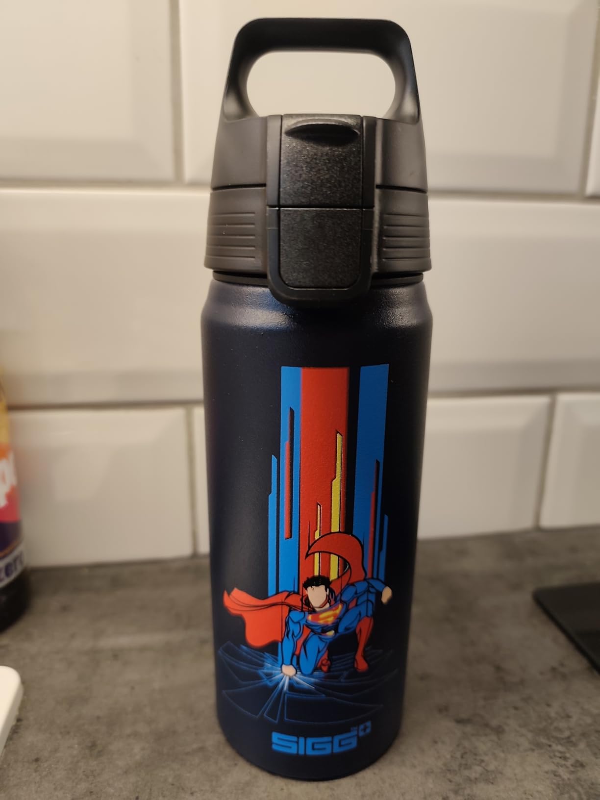 Schöne Flasche, aber der Verschluss ist etwas steif