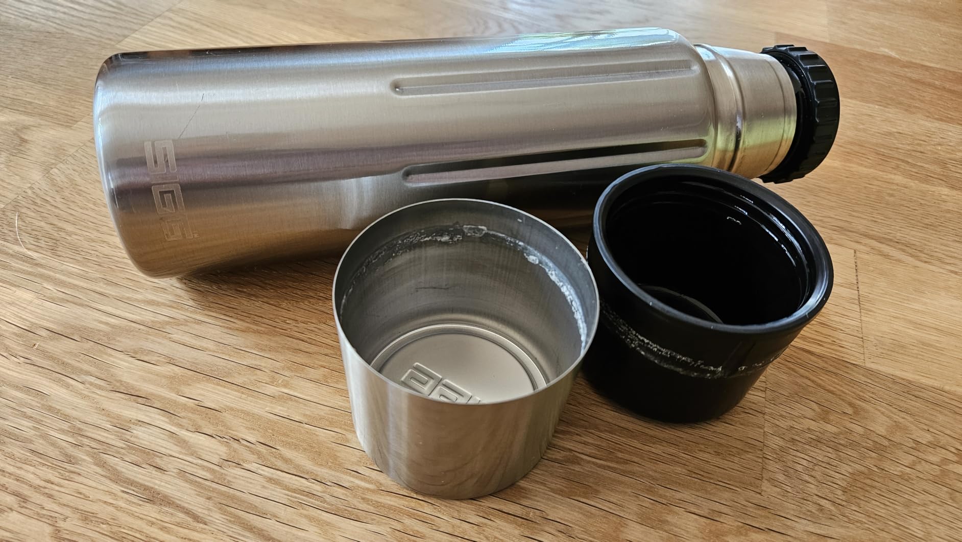 Praktisch mit Tasse
