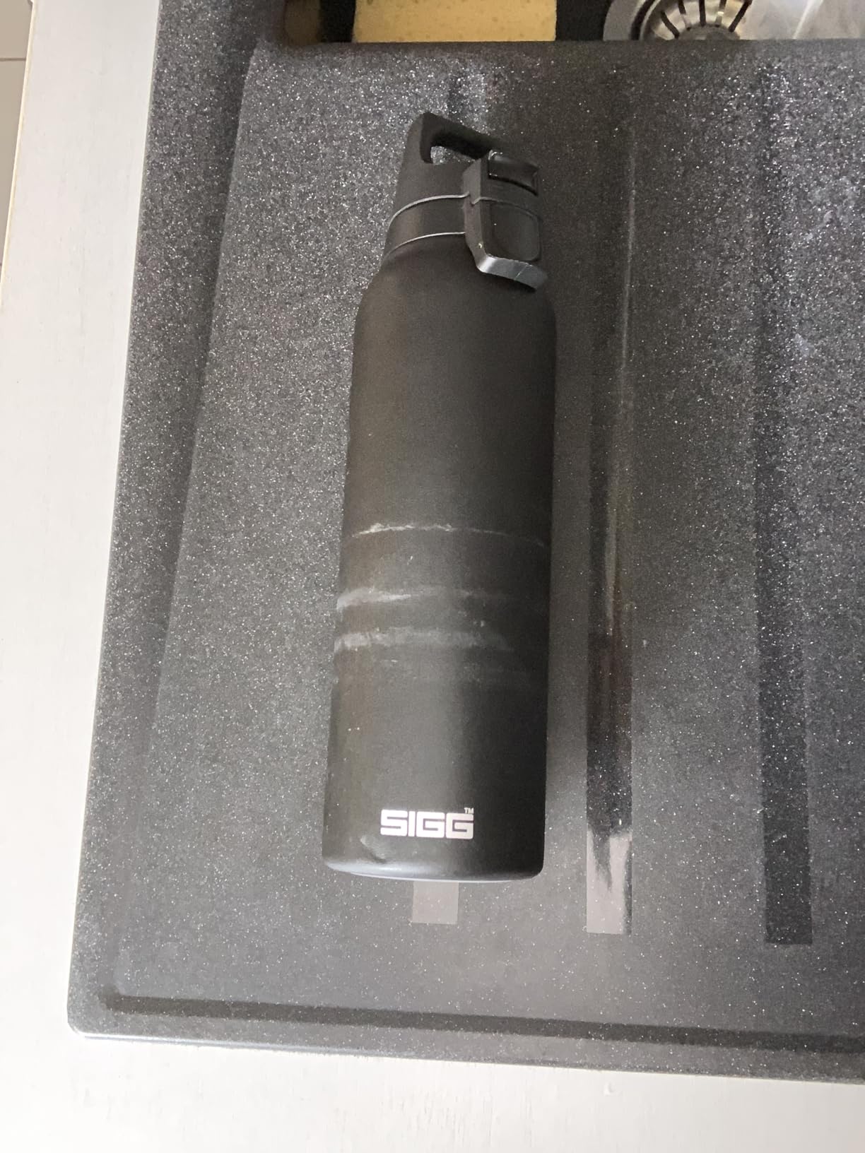 Super Flasche, aber Teesieb könnte besser sein