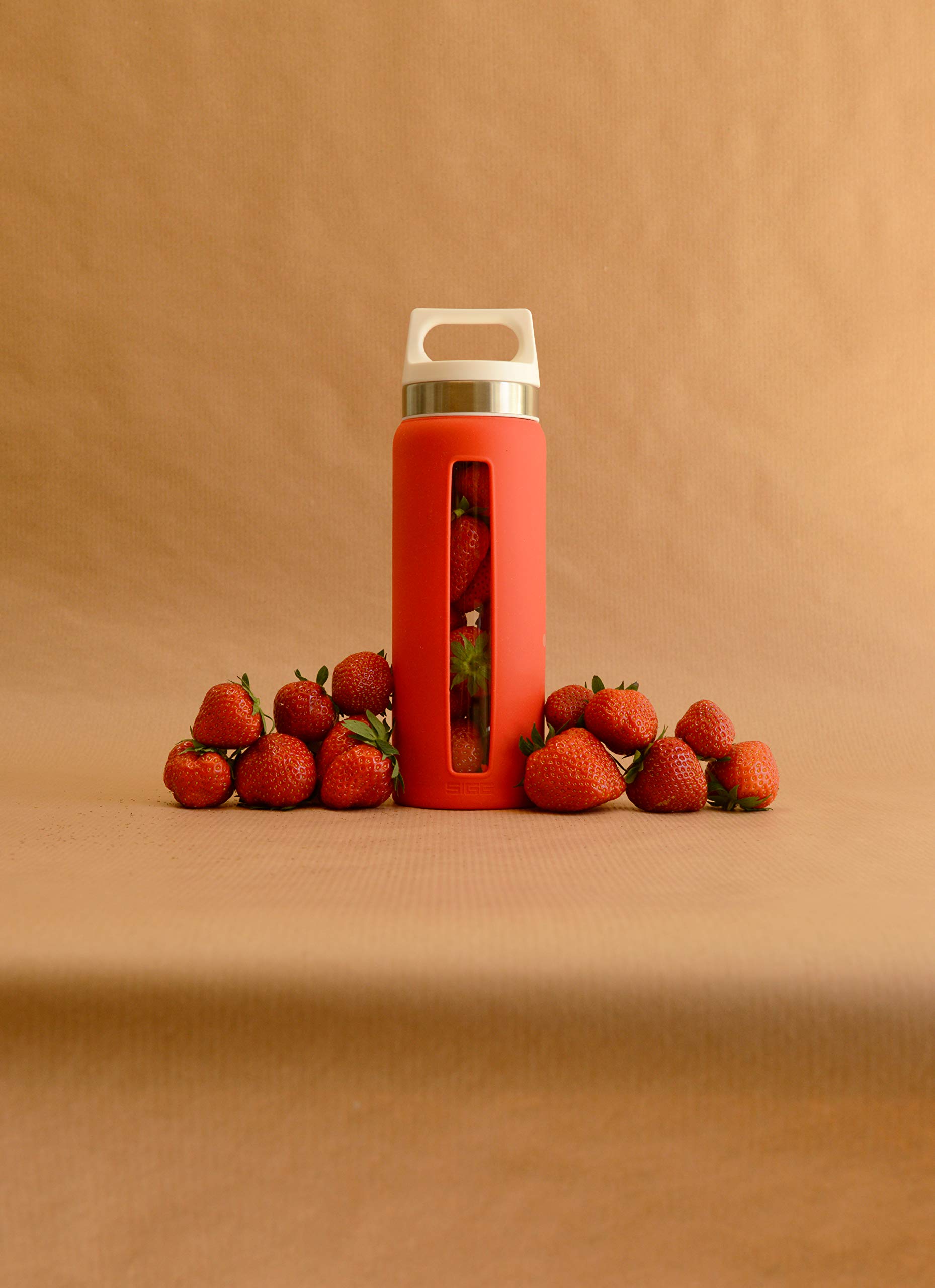 sigg-dream-trinkflasche-0-65-l-glas-mit-silikonh-lle-bpa-frei-auslaufsicher-hitz image 2