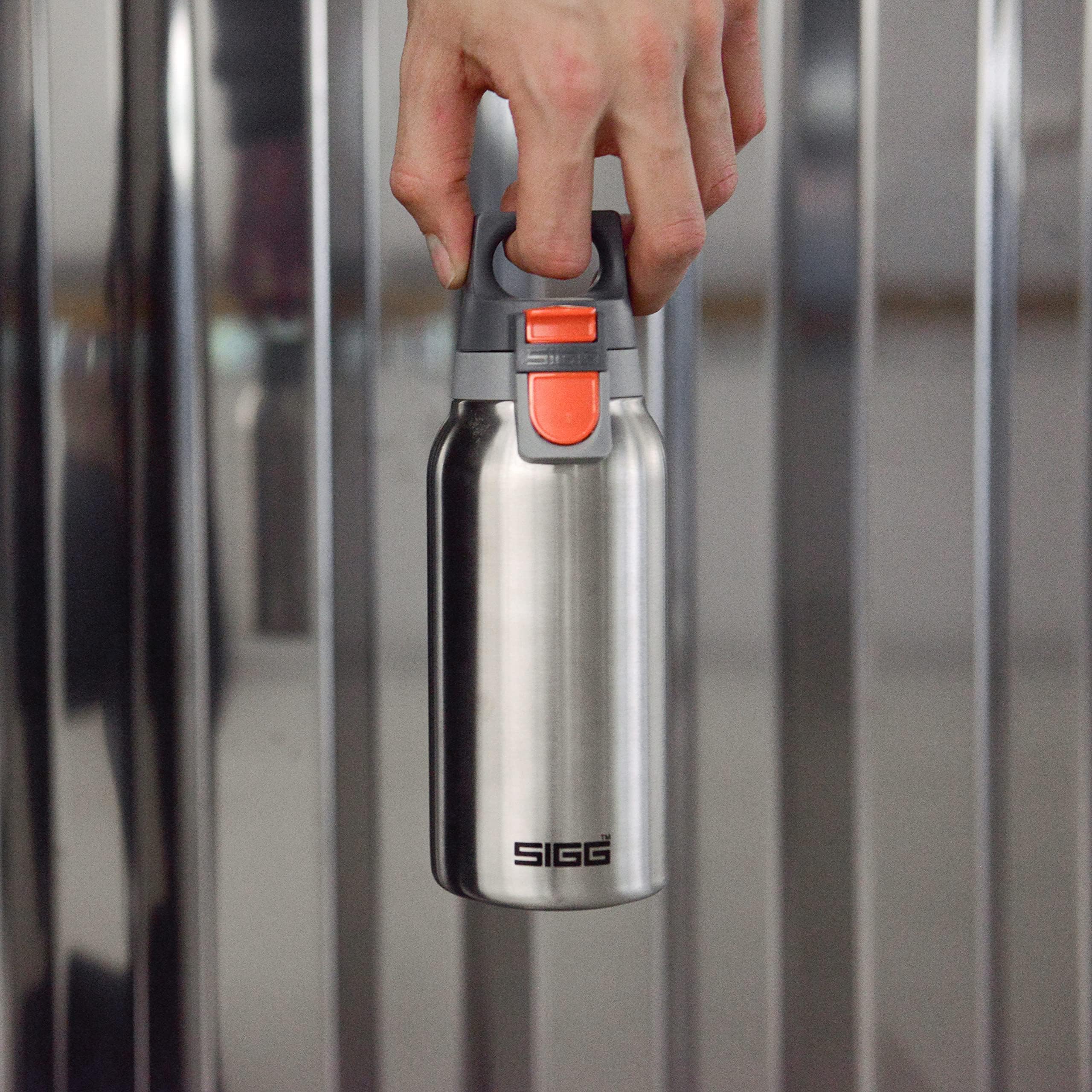 sigg-hot-cold-one-top-grey-ersatzverschluss-f-r-thermoflaschen-0-3-0-5-l-8540-20 image 3