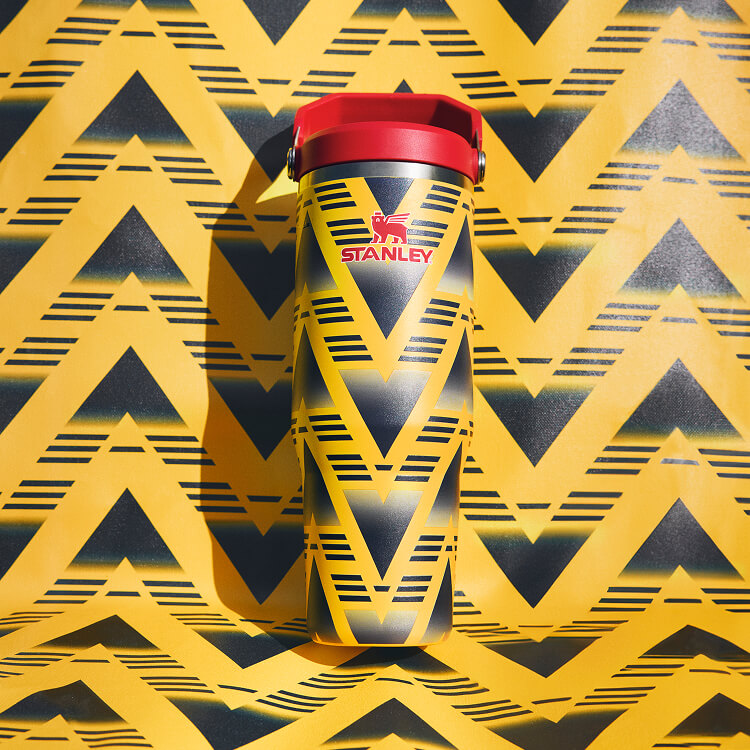 stanley-1913-x-arsenal-iceflow-flip-straw-2-0-tumbler-0-89-l-mit-flip-strohhalm- image 3